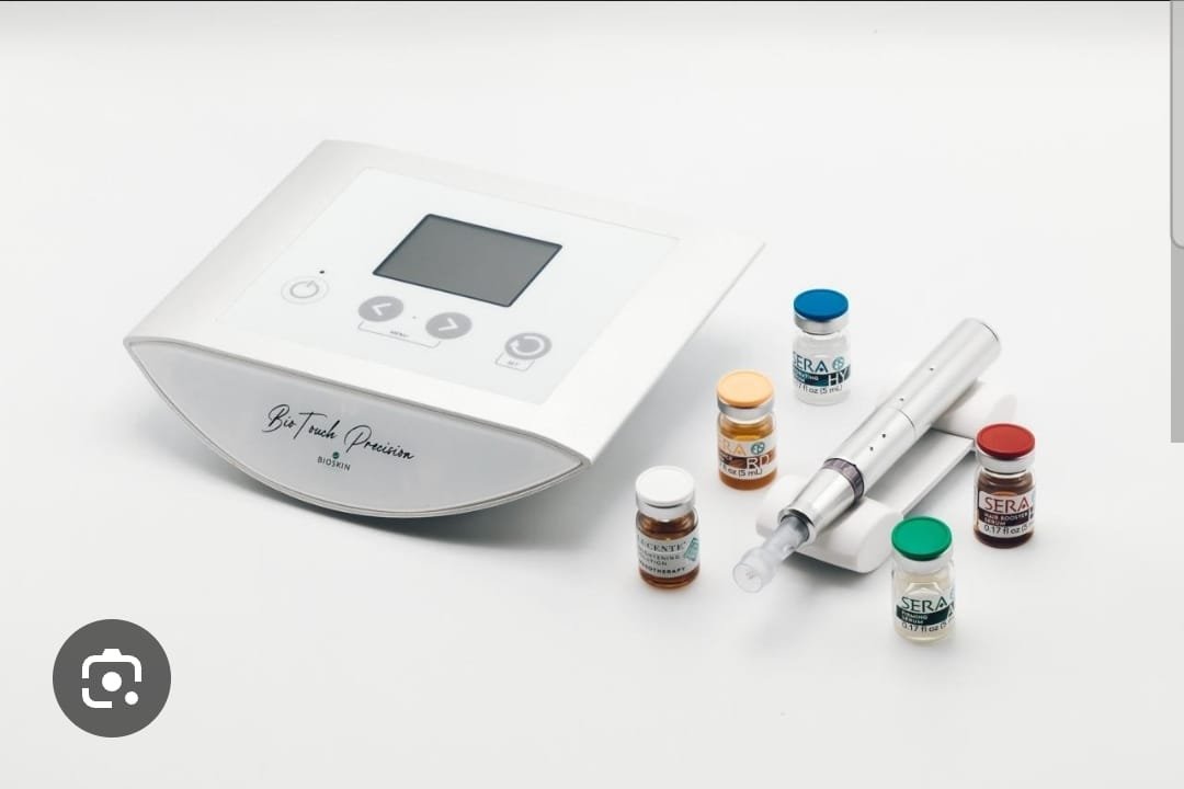 4 BioRePeelCl3 Blue + Microneedling  